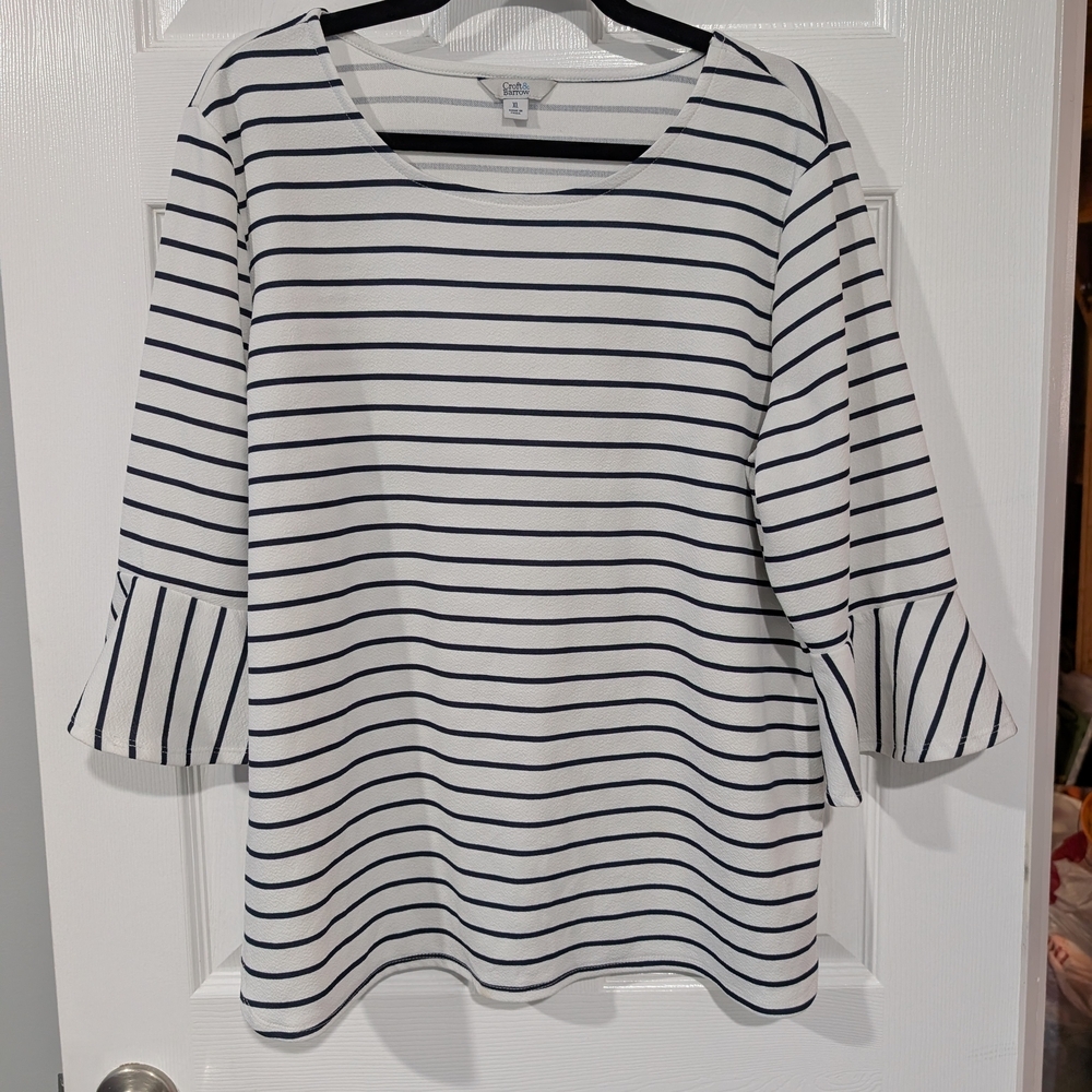 Croft & Barrow Black & White Striped 3/4 Bell Sleeve Blouse in Size XL
